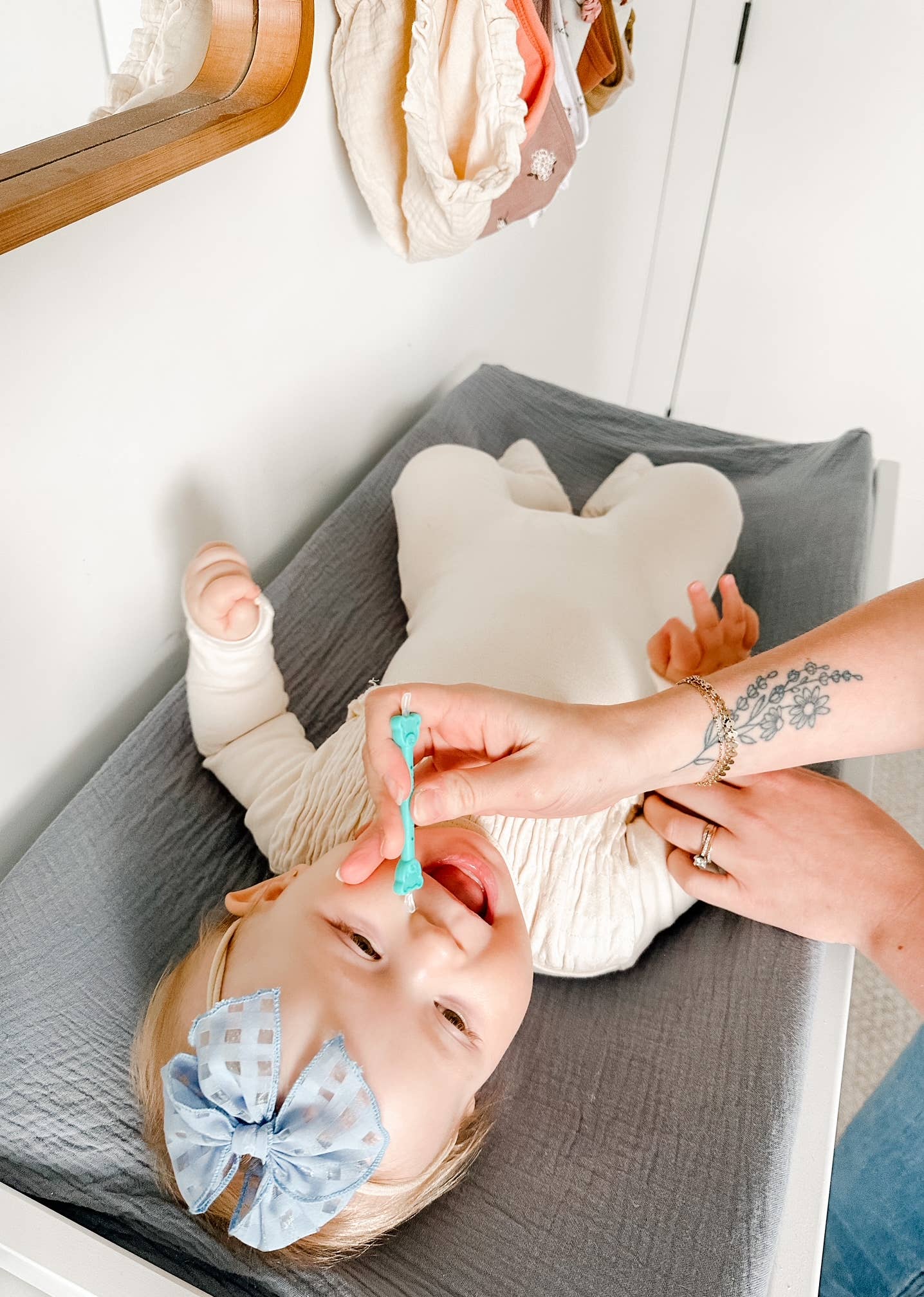 oogiebear - Oogiebear two pack with case: Orange and Seafoam