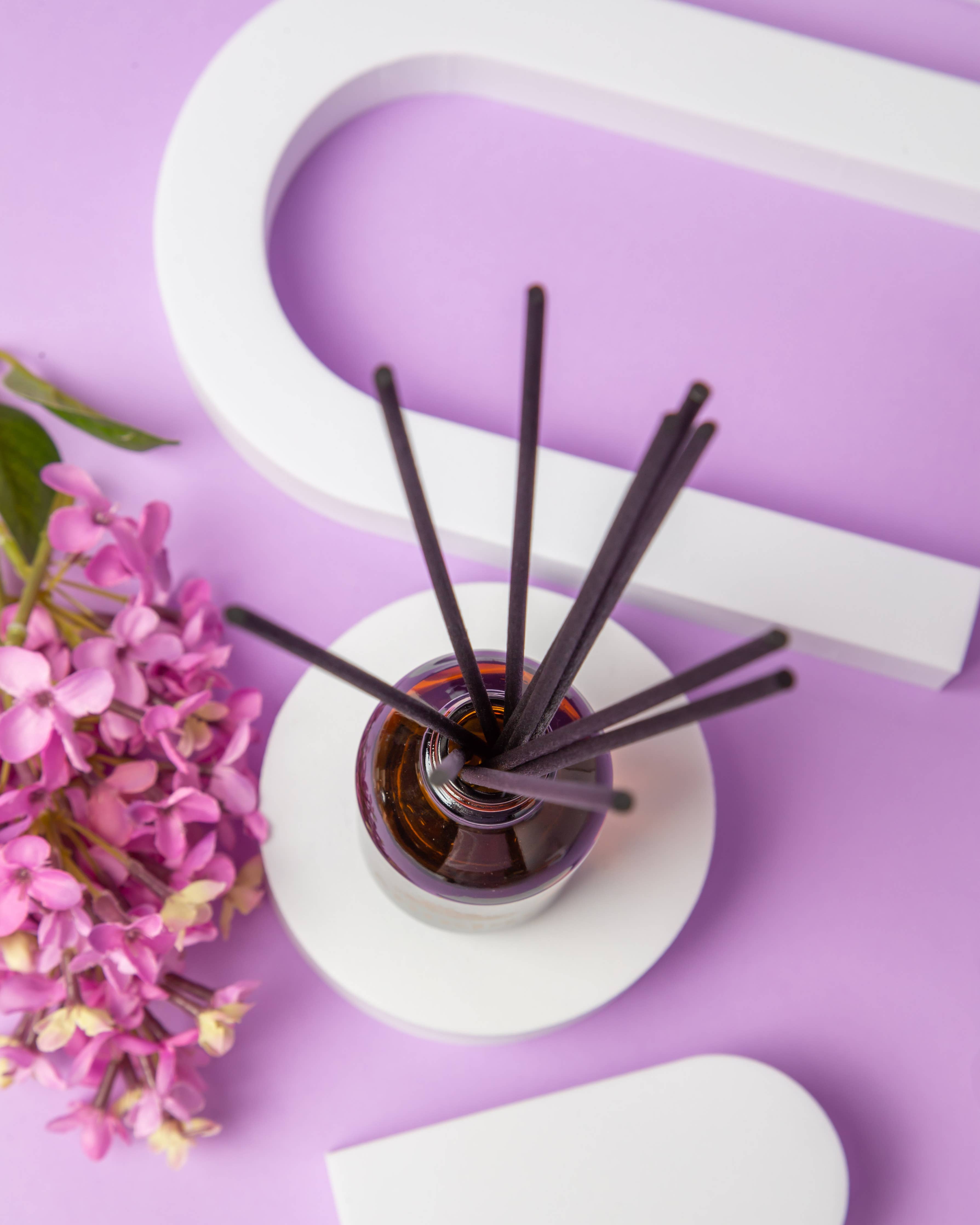 Milk Jar Candle Co. - Silver Linings - Palo Santo & Oud 4 oz Reed Diffuser