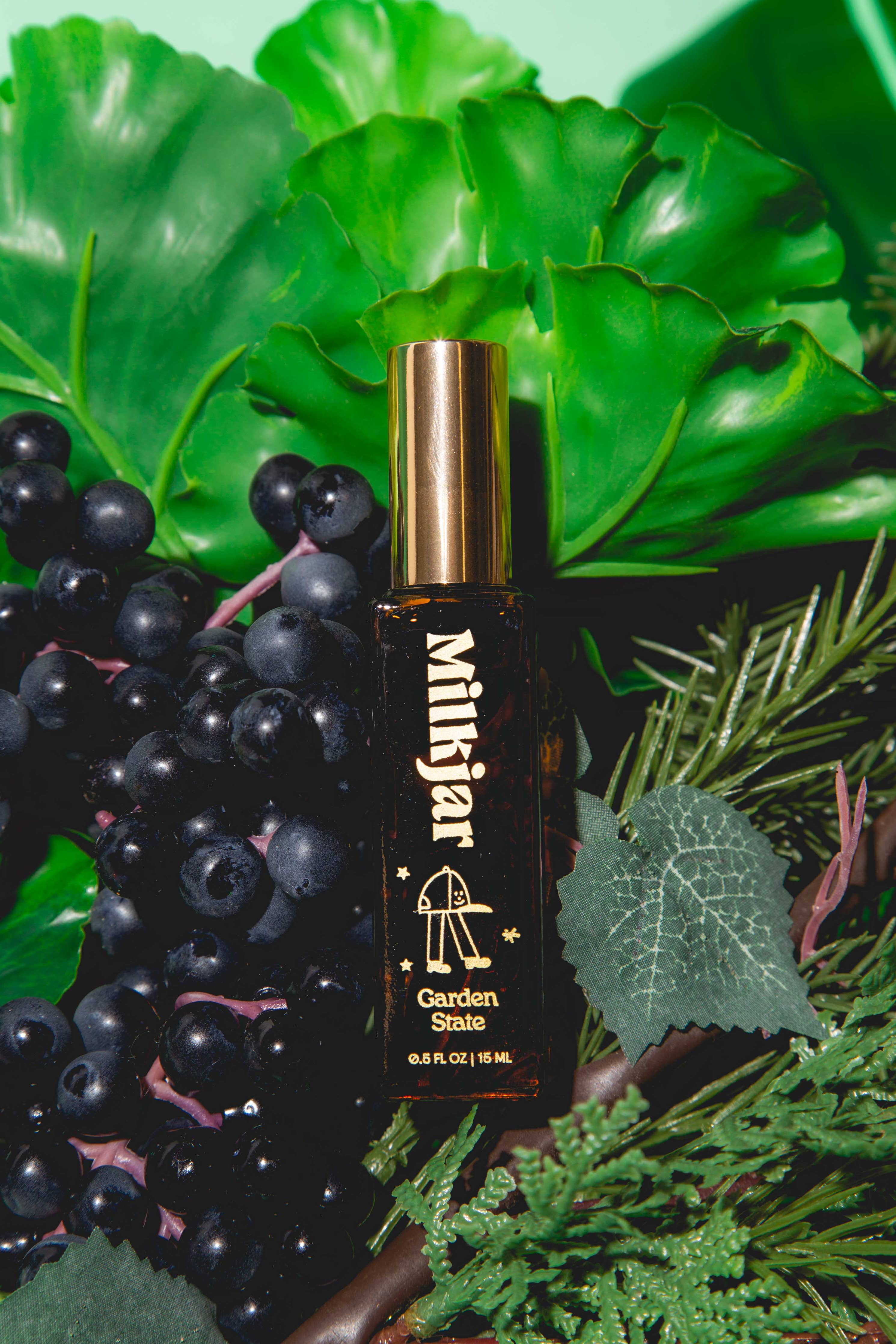 Milk Jar Candle Co. - Garden State - Cedar & Cassis 15 mL Perfume Roller