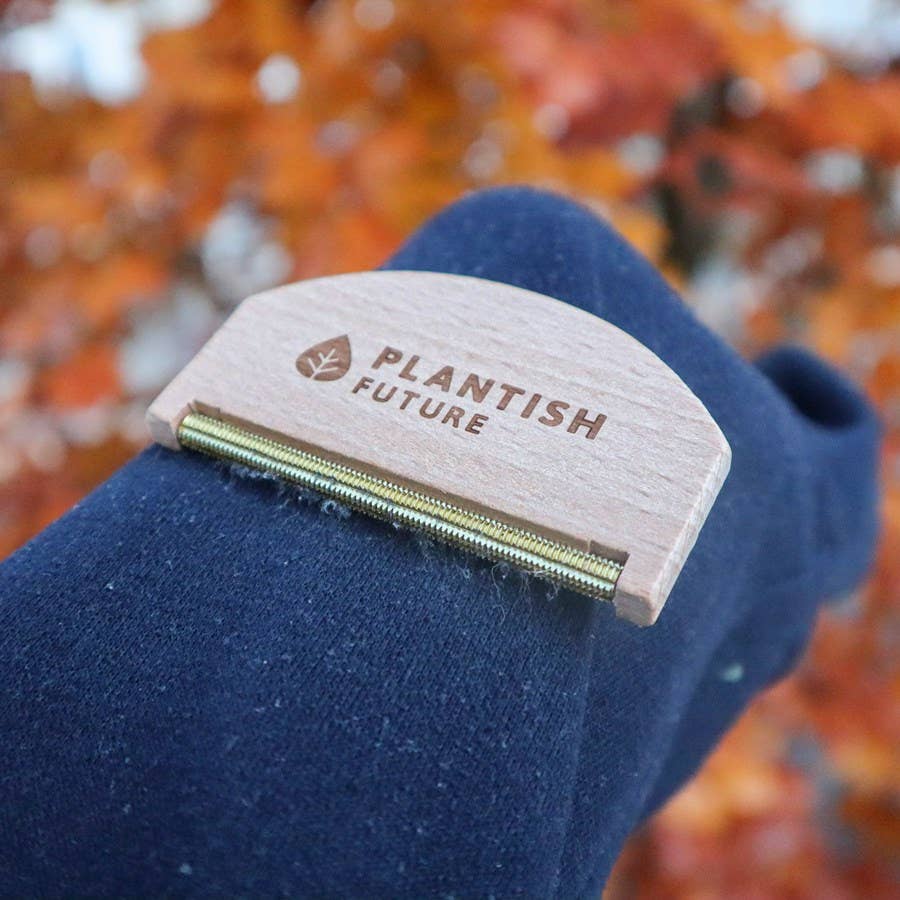 Plantish - Wooden Lint Remover