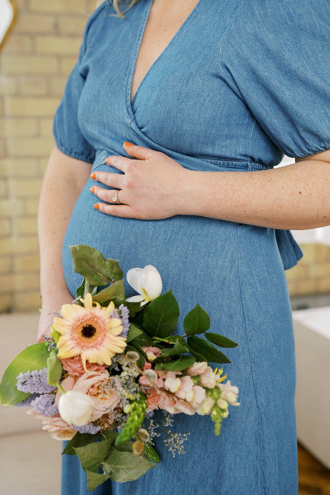 Lake & Oak Tea Co. - Chill Mama - Mama To Be Tea Collection: Plant-Based Pyramid Tea Bags - Retail Pouch