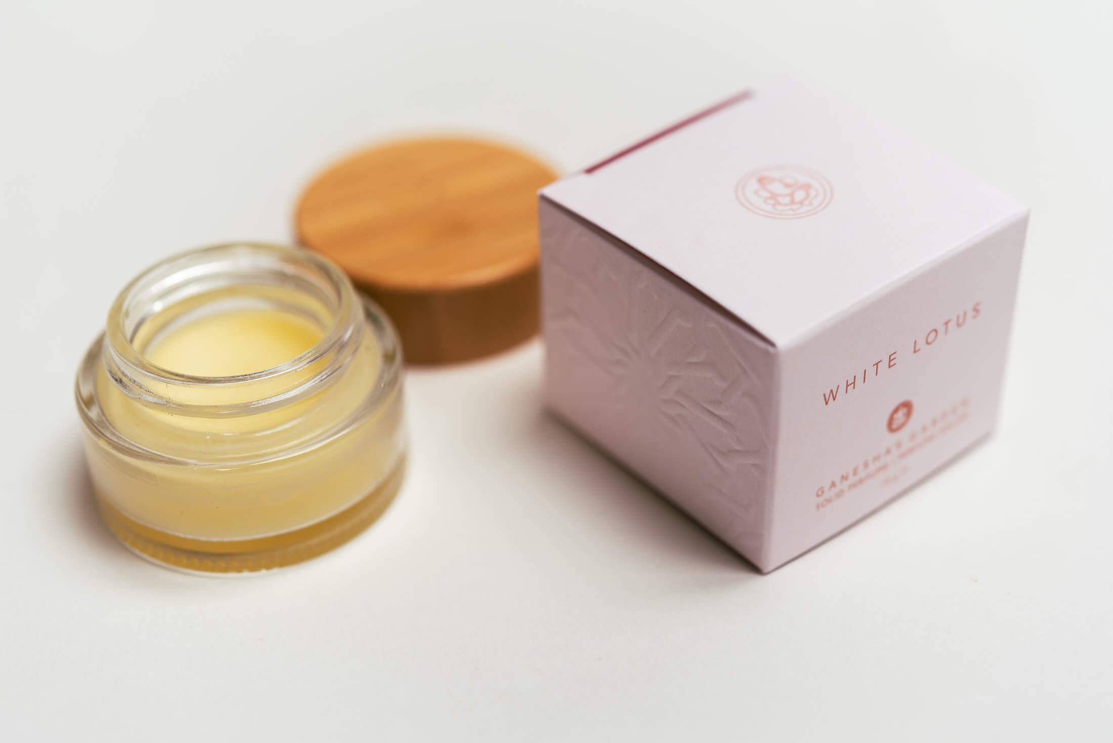 Between Heaven & Earth Mfg. - Ganesha's Garden White Lotus Solid Perfume