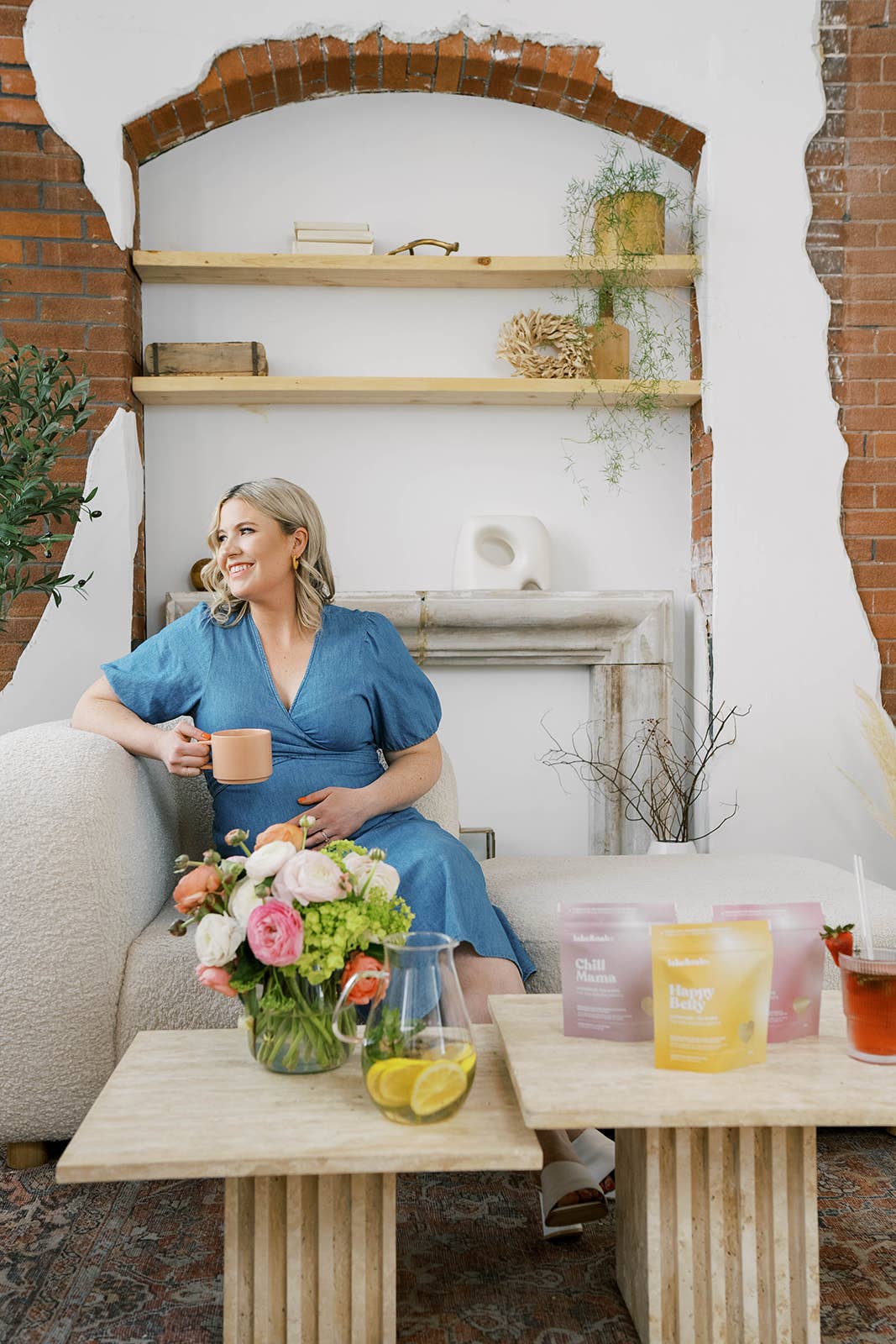 Lake & Oak Tea Co. - Chill Mama - Mama To Be Tea Collection: Plant-Based Pyramid Tea Bags - Retail Pouch