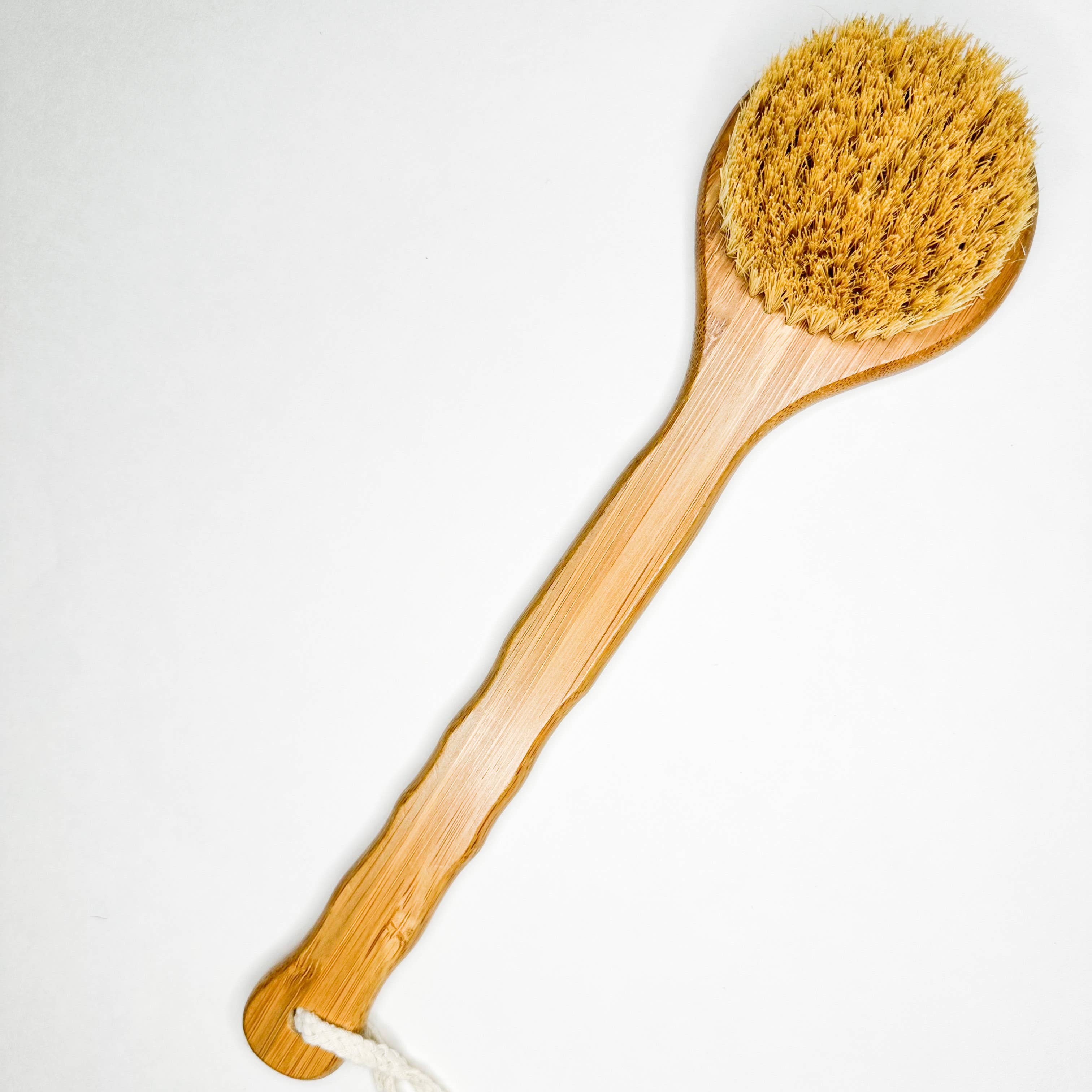 Smile Boutiques - Long Handle Bamboo Dry Body Brush | Natural Sisal Bristles