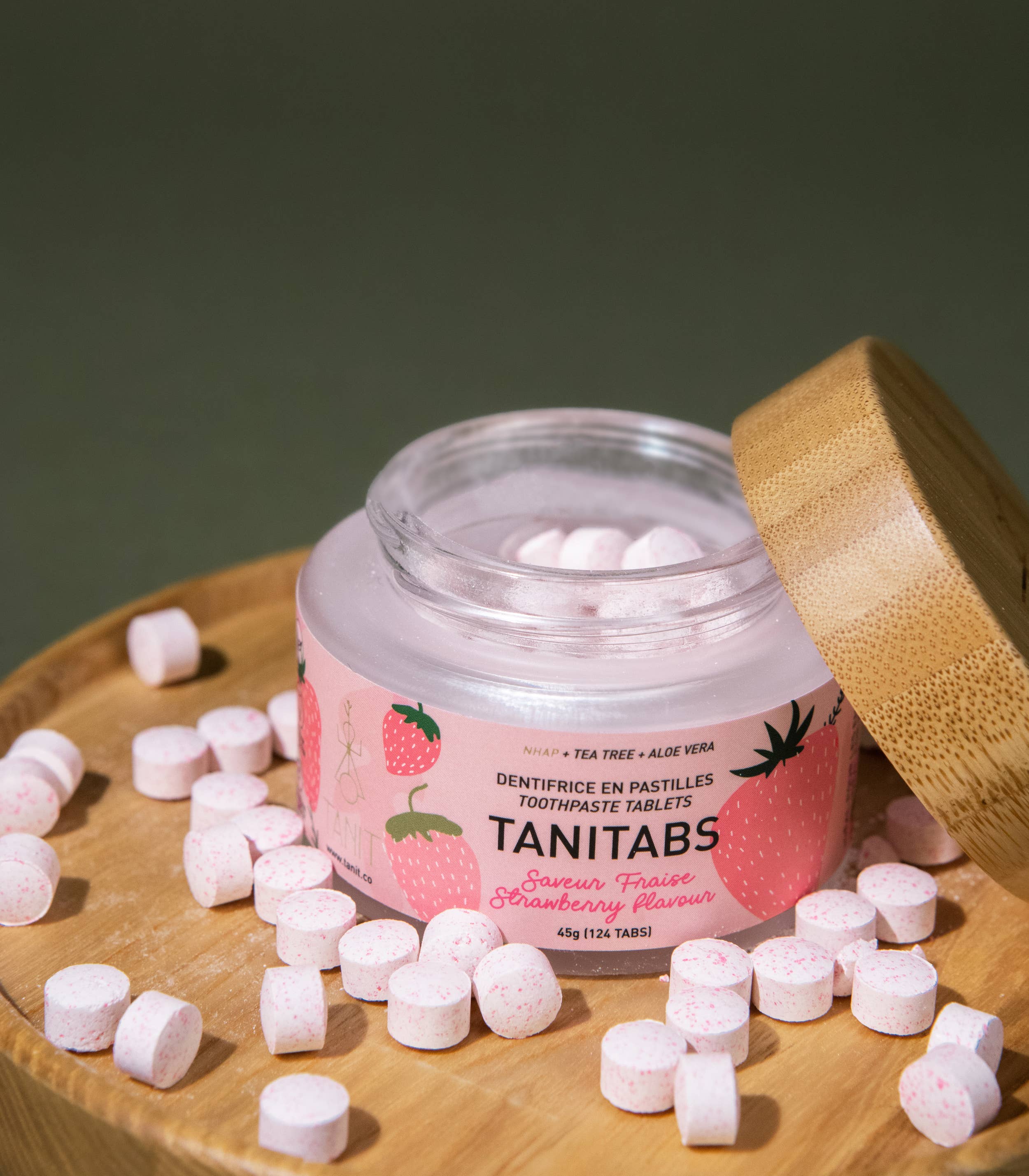 TANIT - Strawberry Toothpaste Tablets - Reusable jar - 124 tablets: Reusable glass jar - 124 tabs