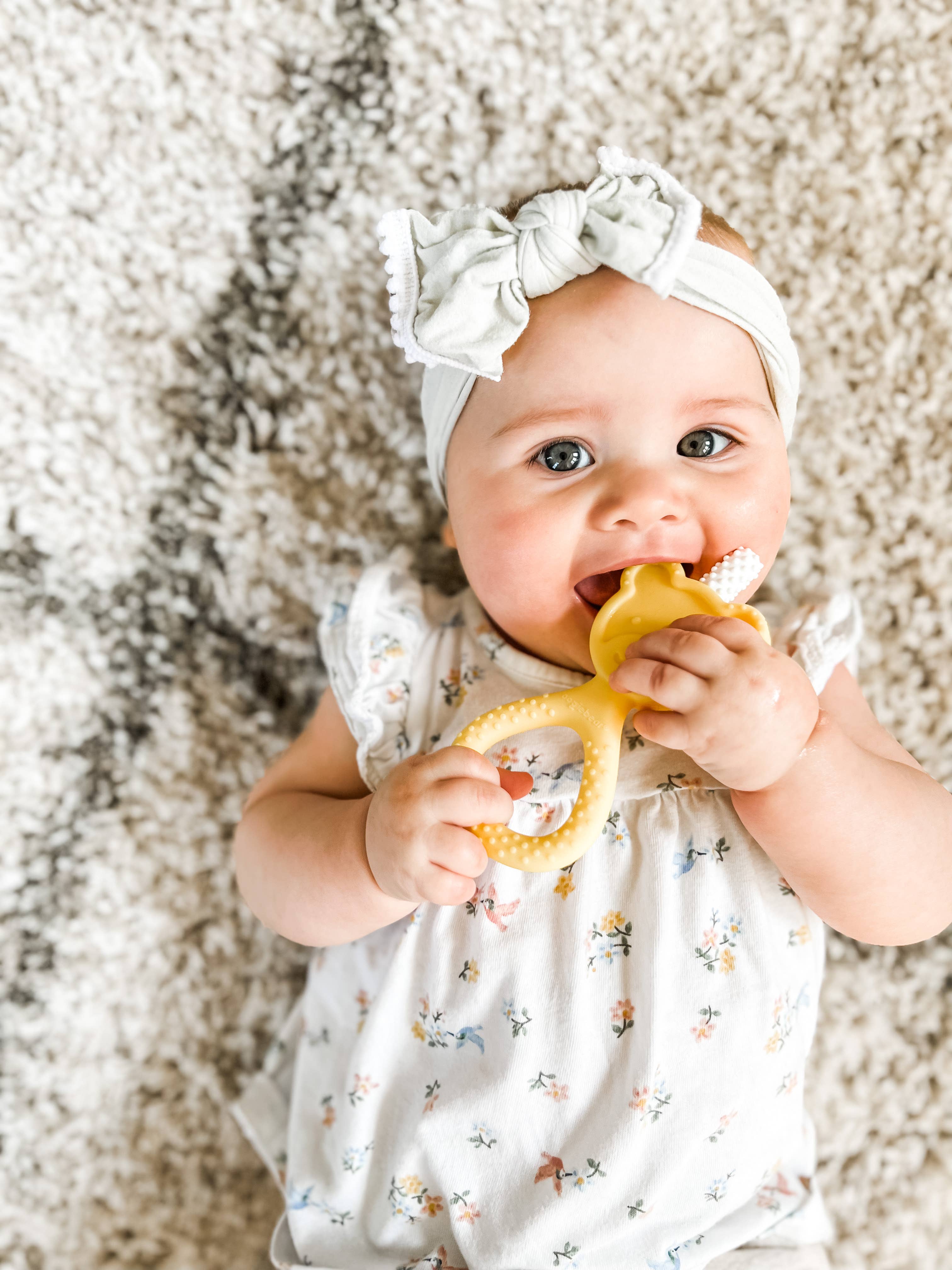 oogiebear - Oogiebear 360˚ Teether: Yellow