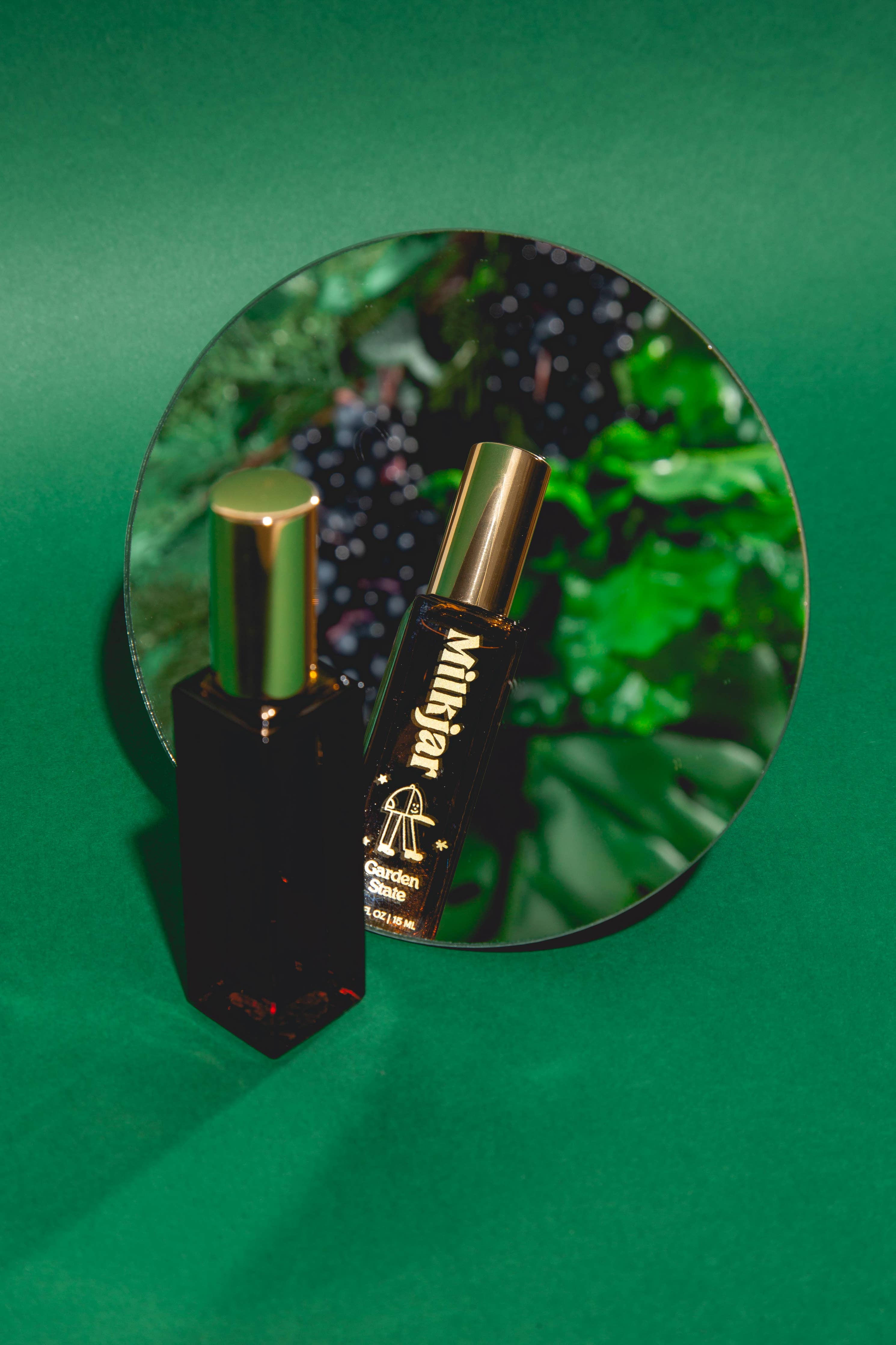 Milk Jar Candle Co. - Garden State - Cedar & Cassis 15 mL Perfume Roller