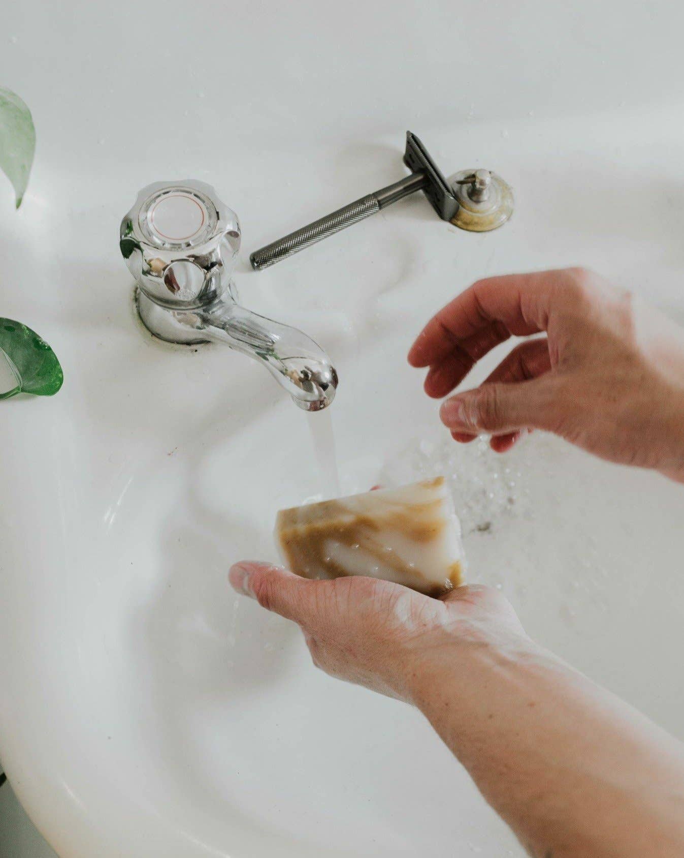 Zero Waste MVMT - Shave Bar | Natural Soap | Shea Butter Moisturizing Bar