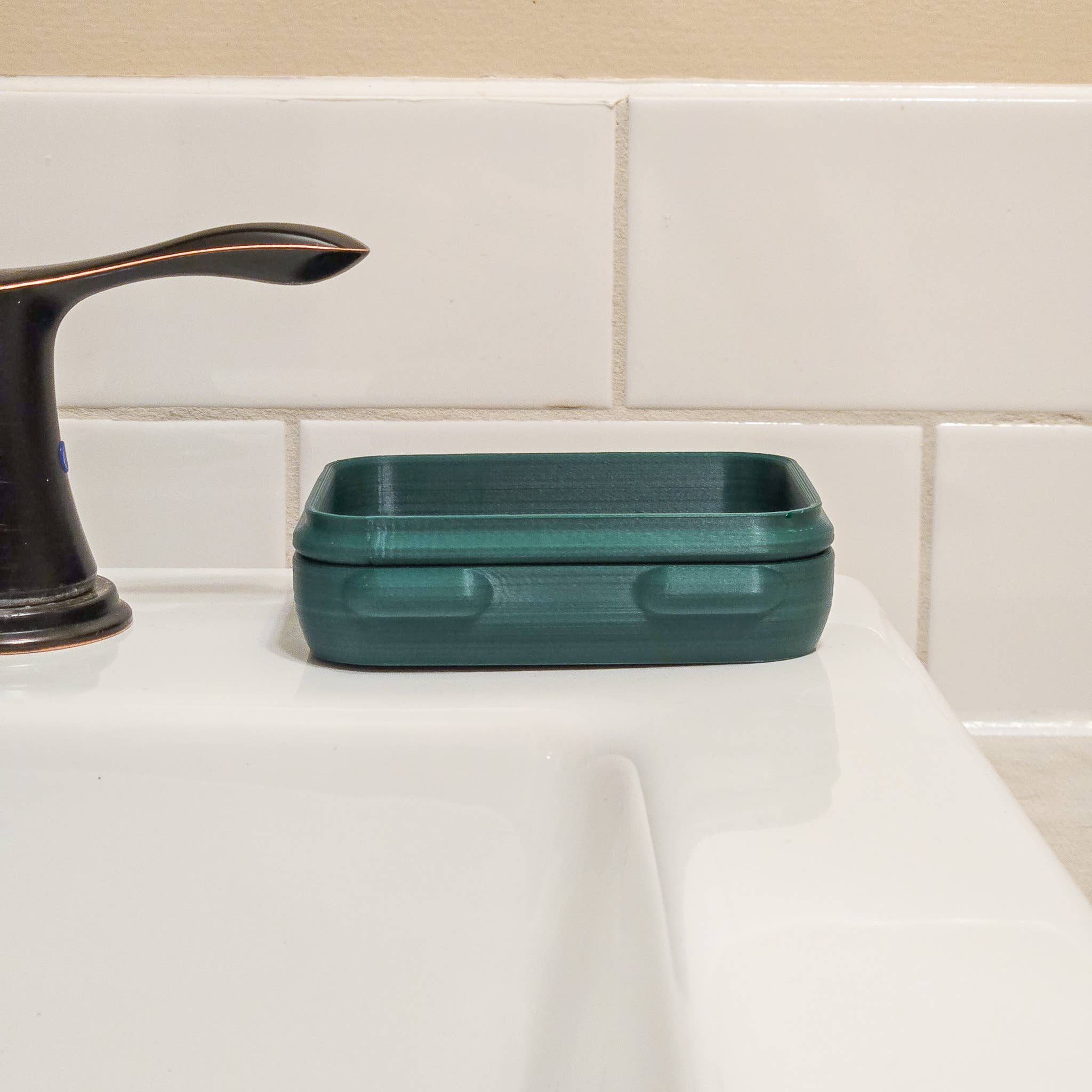 The Rogerie - UPDATED: Travel Soap Case (Rectangular): Merlot / Standard (30mm)