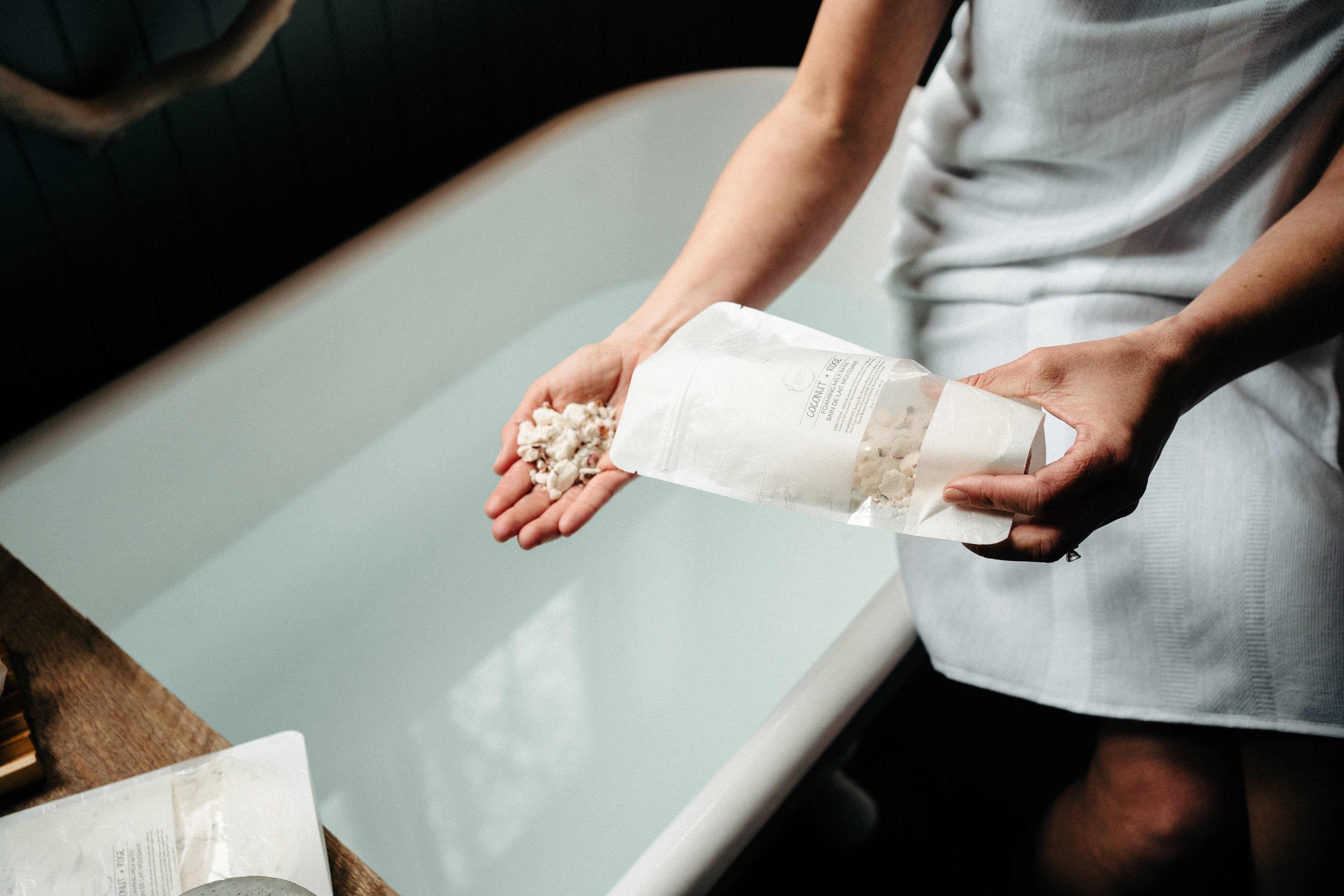 Hudson Soap Co - COCONUT & ROSE - Foaming Bath Milk