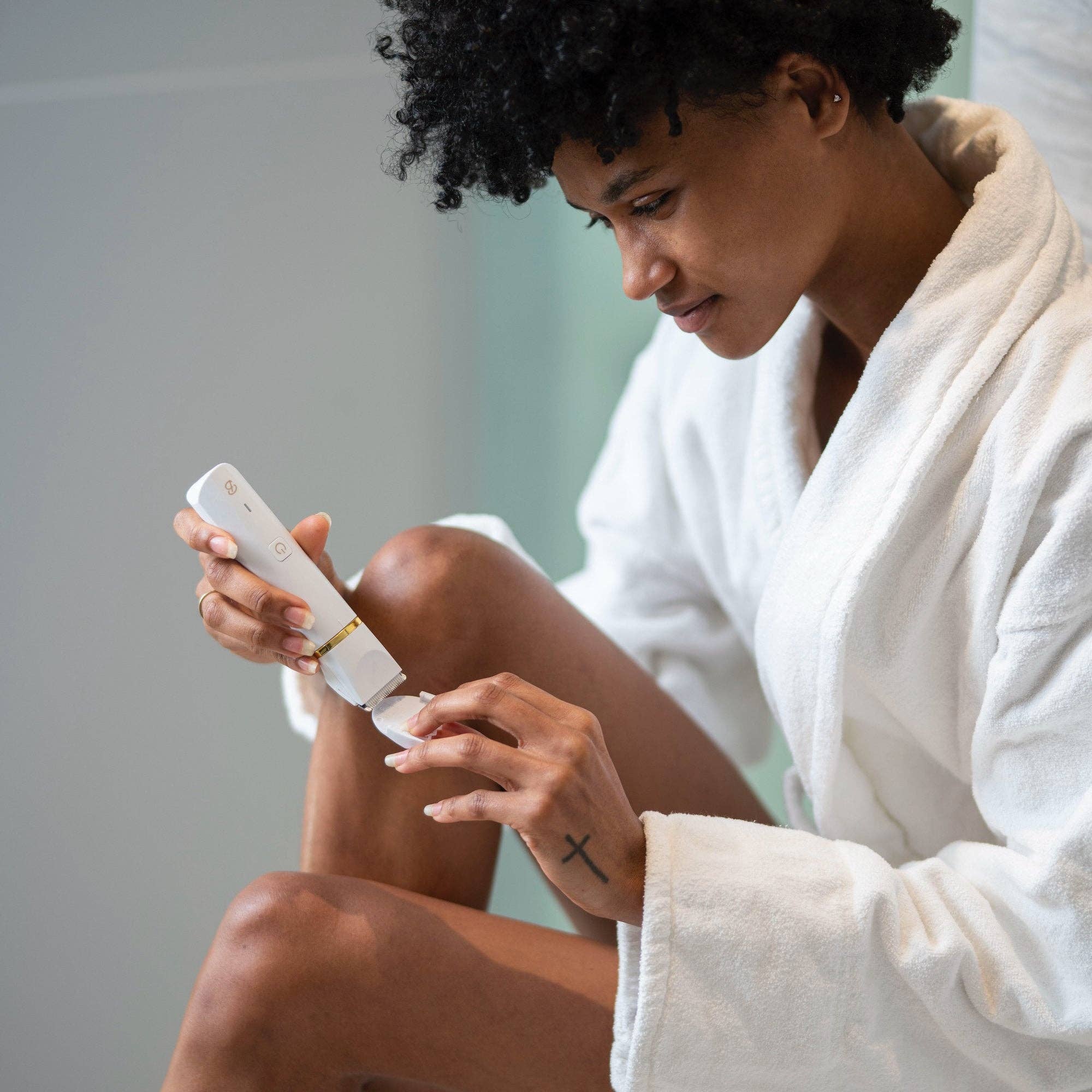 Bushbalm - Francesca Body & Pubic Trimmer: 1 Unit