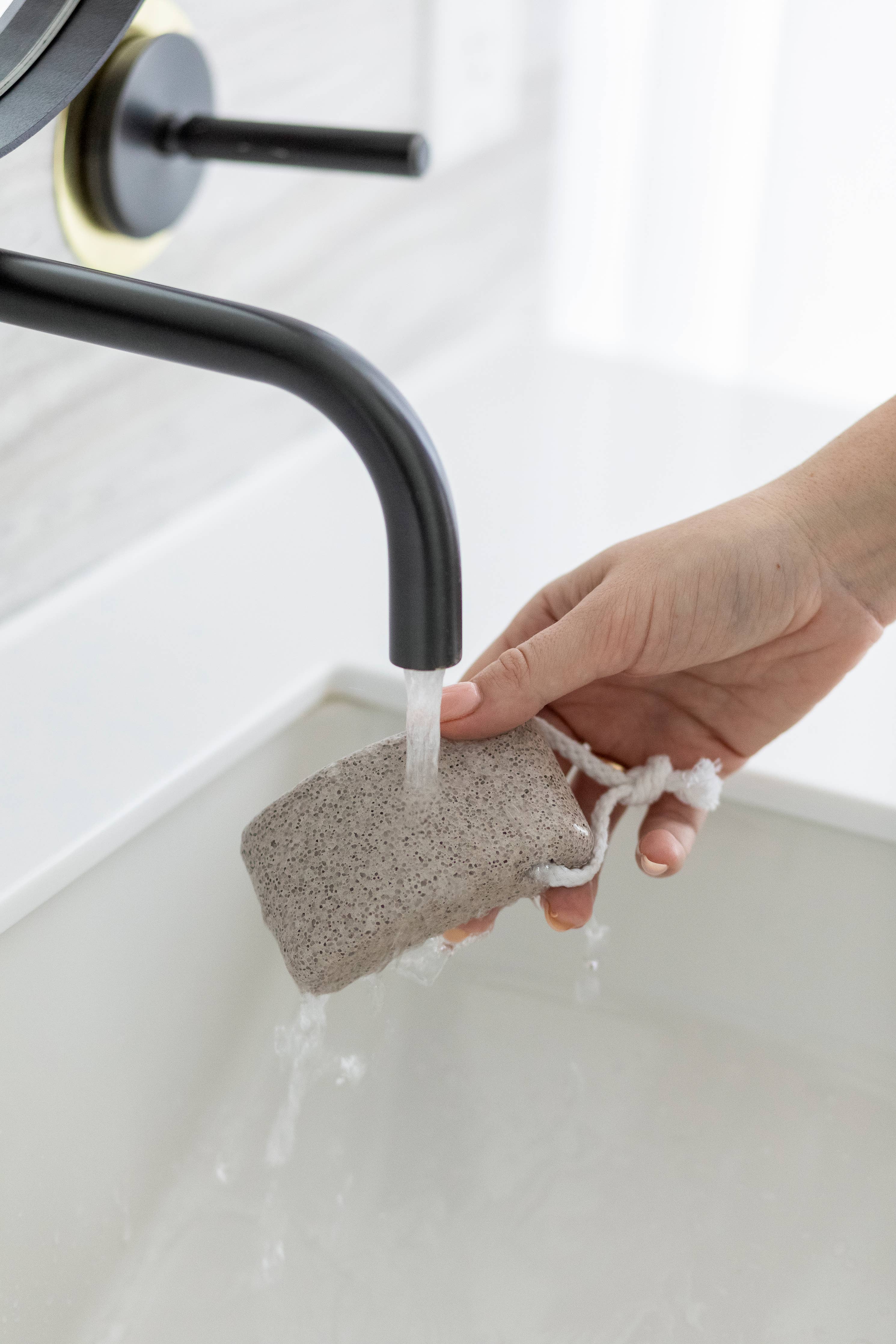 Bushbalm - The Body Rock - Pumice Stone