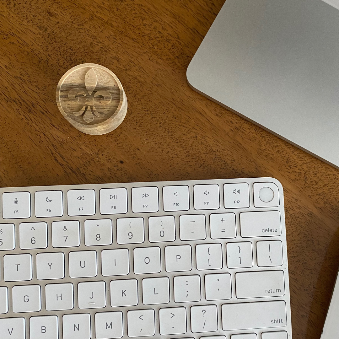 Pure Chic | Natural Home - Acacia Wood - Essential Oil Passive Diffuser