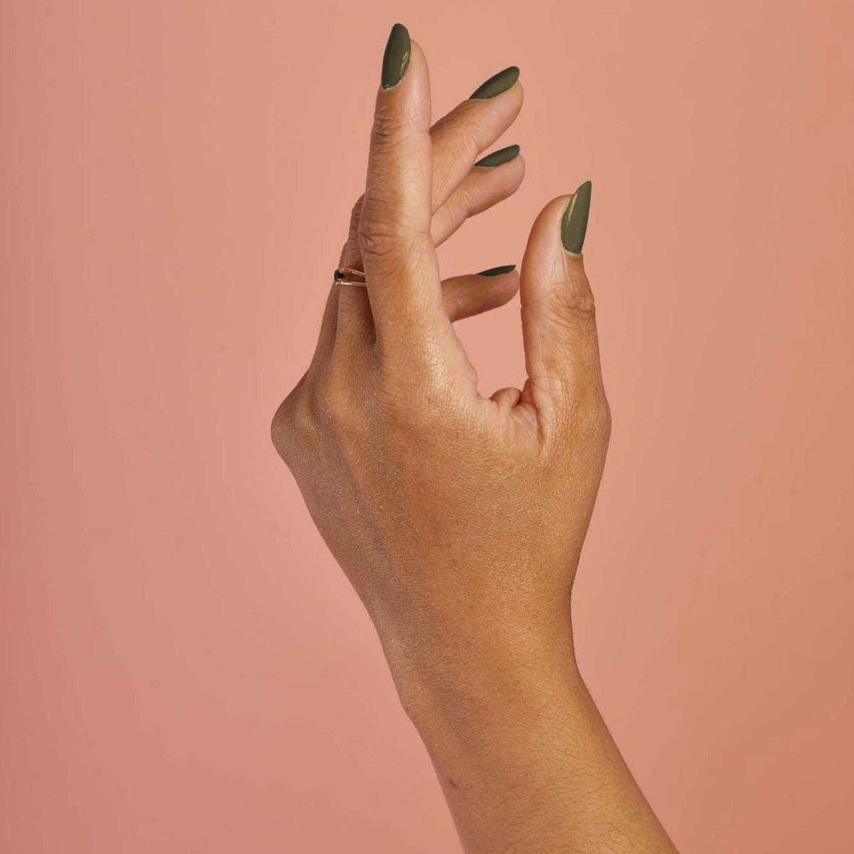BKIND - Vegan & 21-free Nail Polish - La Route Verte