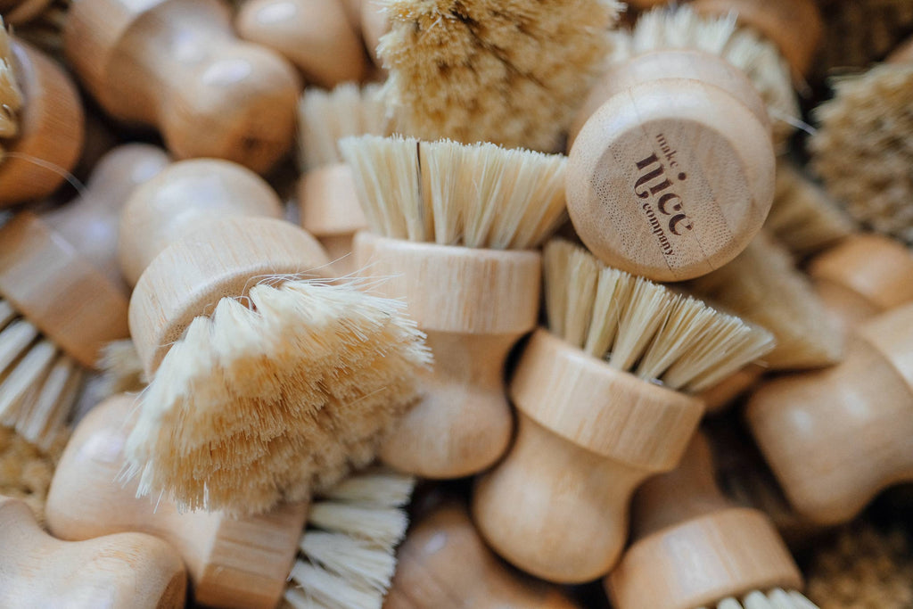 Make Nice Company - Scrubber Brush: Single