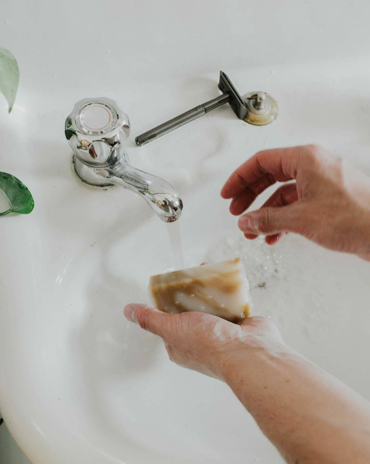 Zero Waste MVMT - Shave Bar | Natural Soap | Shea Butter Moisturizing Bar
