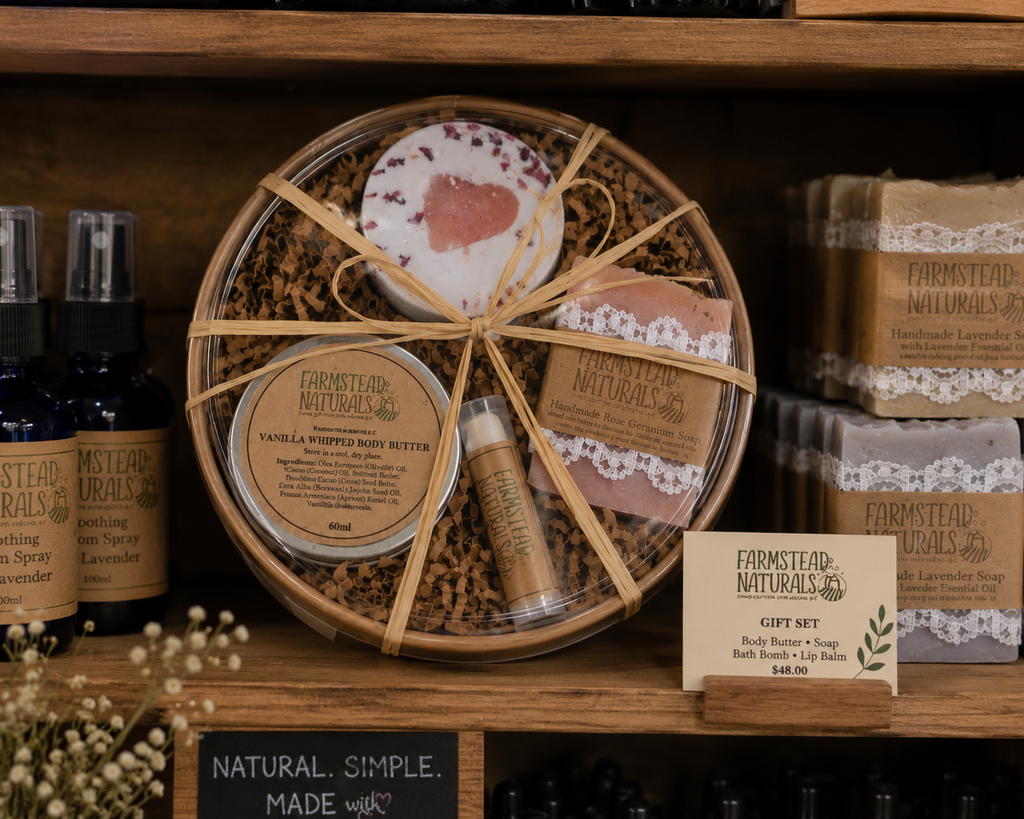 Farmstead Naturals - Luxury Handmade Spa Gift Set | Farmstead Naturals: Lavender